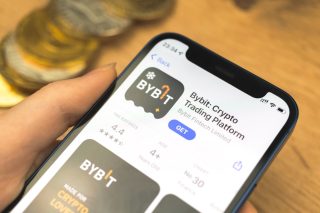 Top 10 Mobile Applications for Crypto Trading and Exchange in 2022: Crypto by Bybit