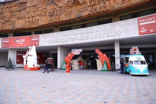 Supporting small and medium enterprises: with the participation of Galaxy Group of Companies a Christmas exhibition-market was opened