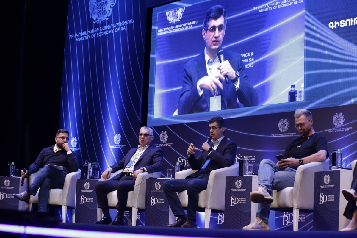 Director General of Ucom Ralph Yirikian spoke at the "Science and Business Days 2023" conference 1