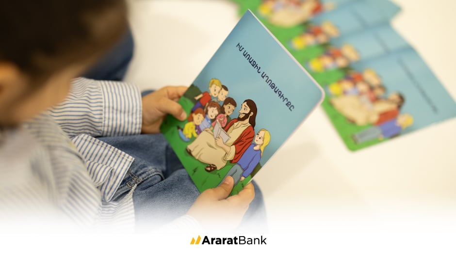 AraratBank to donate prayer books to children fighting diseases