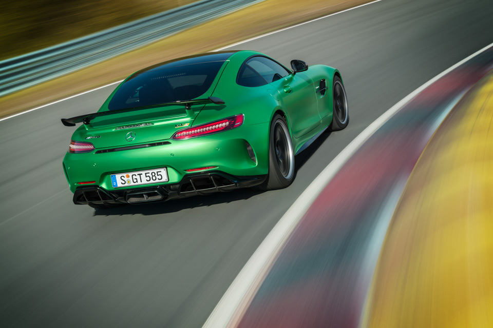 Պաշտոնապես ներկայացվել է Mercedes AMG GT-R սուպերմեքենան