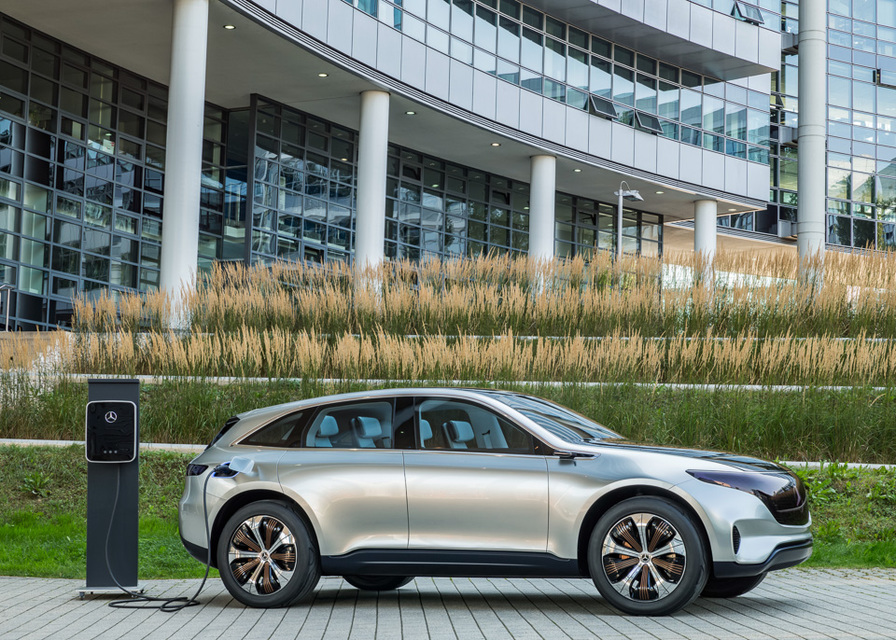 Mercedes-Benz-ը Փարիզում ներկայացրել է Generation EQ էլեկտրամեքենան