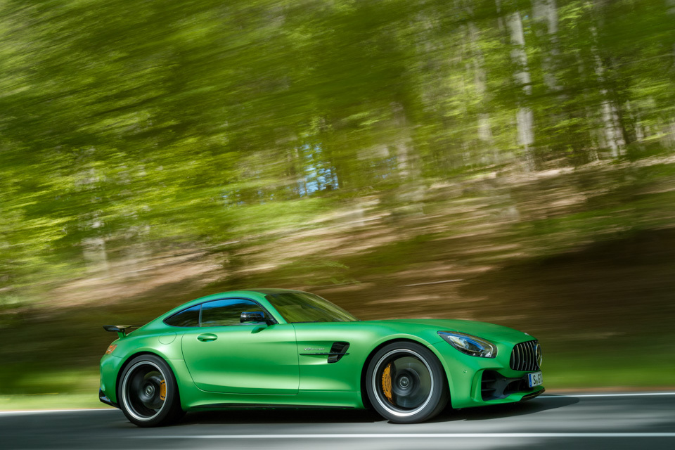 Պաշտոնապես ներկայացվել է Mercedes AMG GT-R սուպերմեքենան