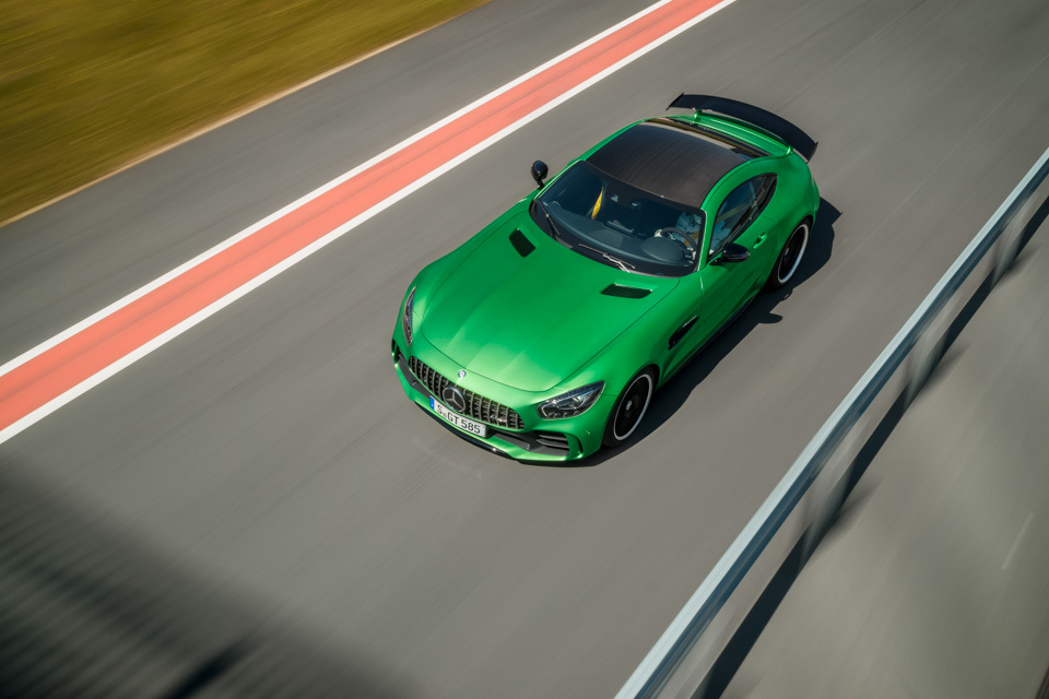 Պաշտոնապես ներկայացվել է Mercedes AMG GT-R սուպերմեքենան