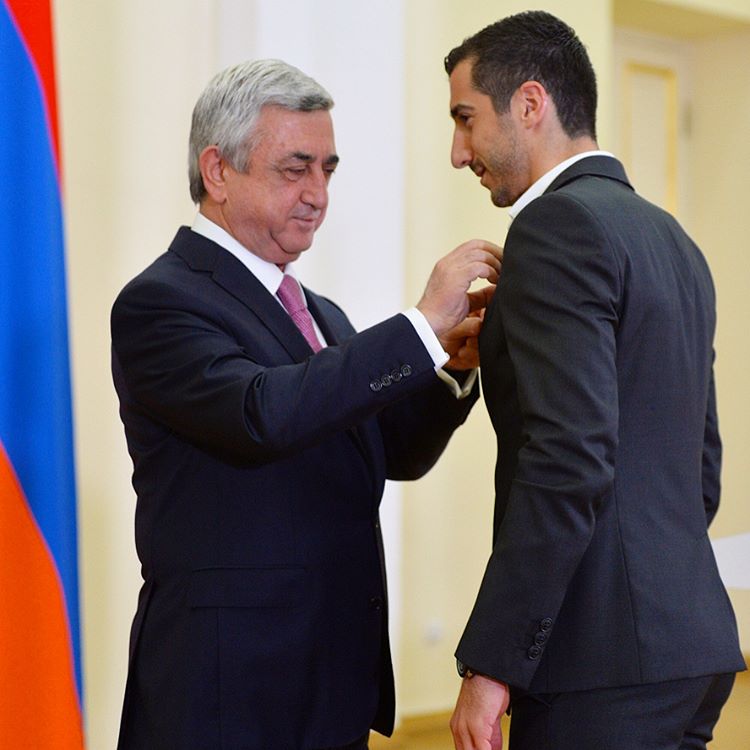 Հենրիխ Մխիթարյանը նախագահ Սարգսյանի կողմից պարգևատրվել է «Հայրենիքին մատուցած ծառայությունների համար» 1-ին աստիճանի մեդալով