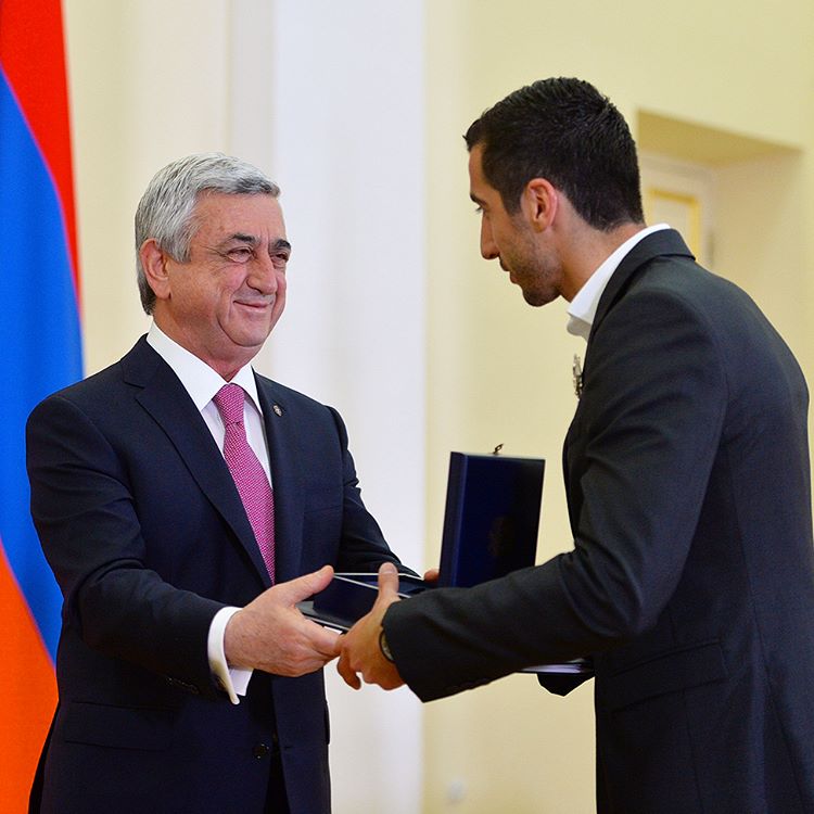 Հենրիխ Մխիթարյանը նախագահ Սարգսյանի կողմից պարգևատրվել է «Հայրենիքին մատուցած ծառայությունների համար» 1-ին աստիճանի մեդալով