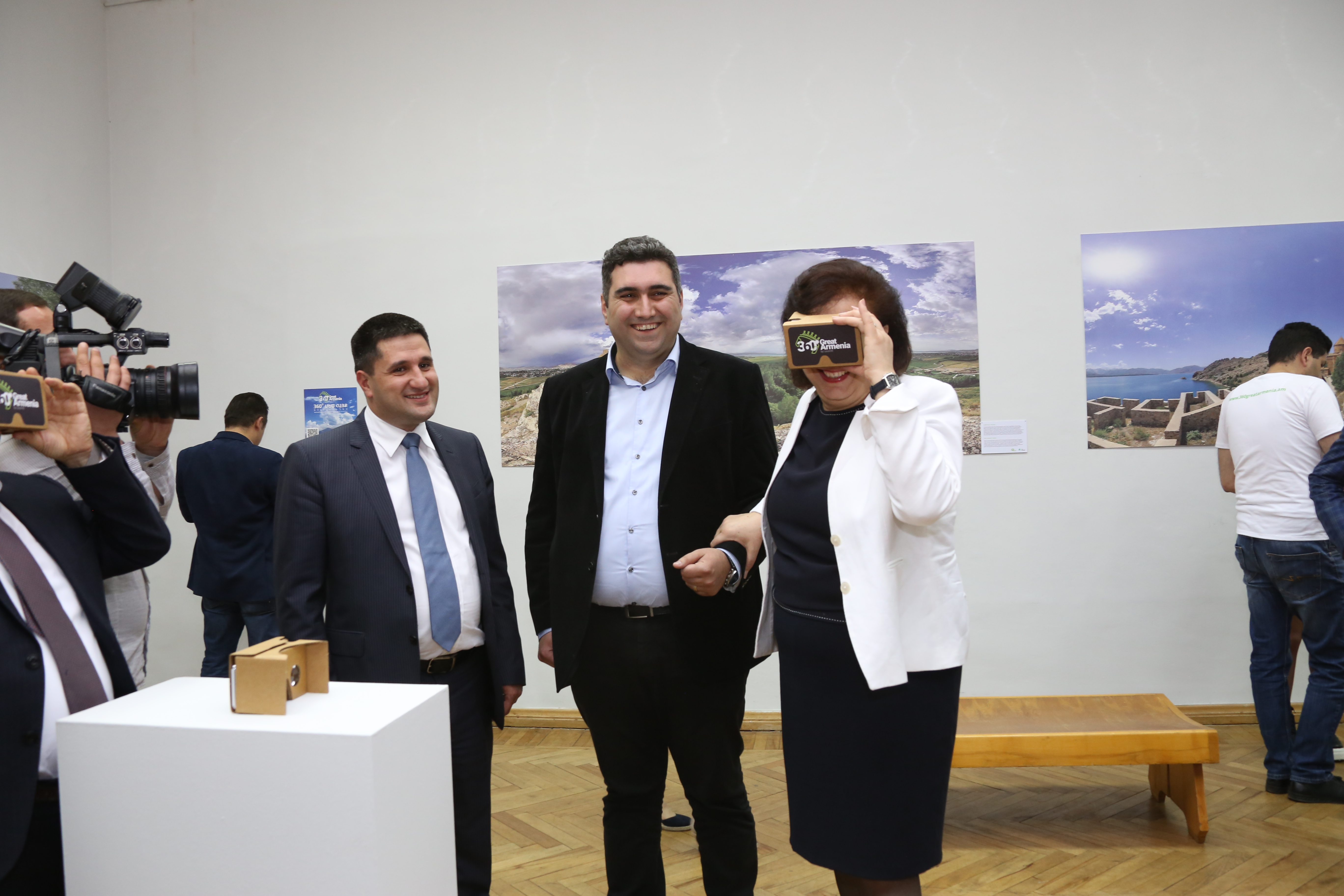 Ucom. Հայաստանի ազգային պատկերասրահում մեկնարկել է «360° Մեծ Հայք» նախագծի ցուցադրությունը