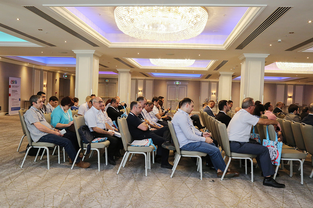 Ռոստելեկոմ. Հայկ Ֆարամազյանը ներկայացրել է մալուխային հեռուստատեսության զարգացումները