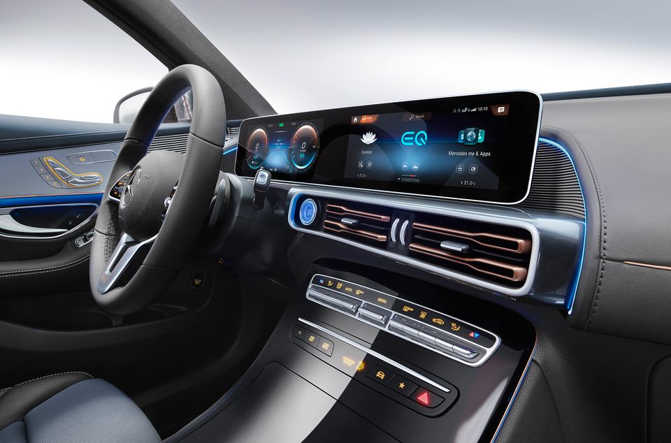 Mercedes-Benz-ը ներկայացրել է EQC էլեկտական քրոսովերը