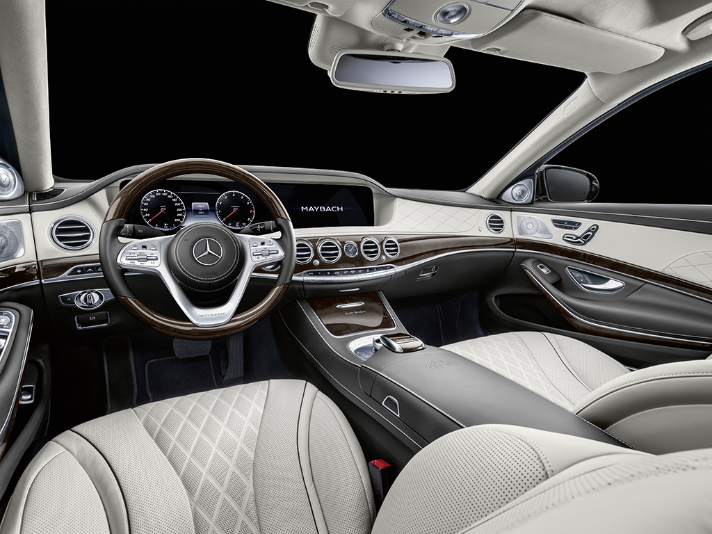 Ներկայացվել է Mercedes-Maybach Pullman-ի թարմացված տարբերակը