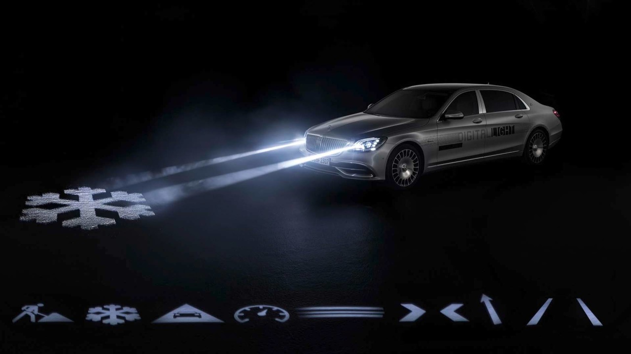 Mercedes-Benz-ի «խոսացող» լուսարձակները