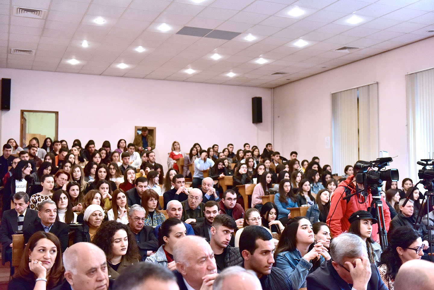 Արայիկ Հարությունյան. Պետական լուրջ ներդրումներ է պահանջում գյուղատնտեսությունը, Հայաստանում կա շուրջ 200,000 հեկտար չմշակված հող