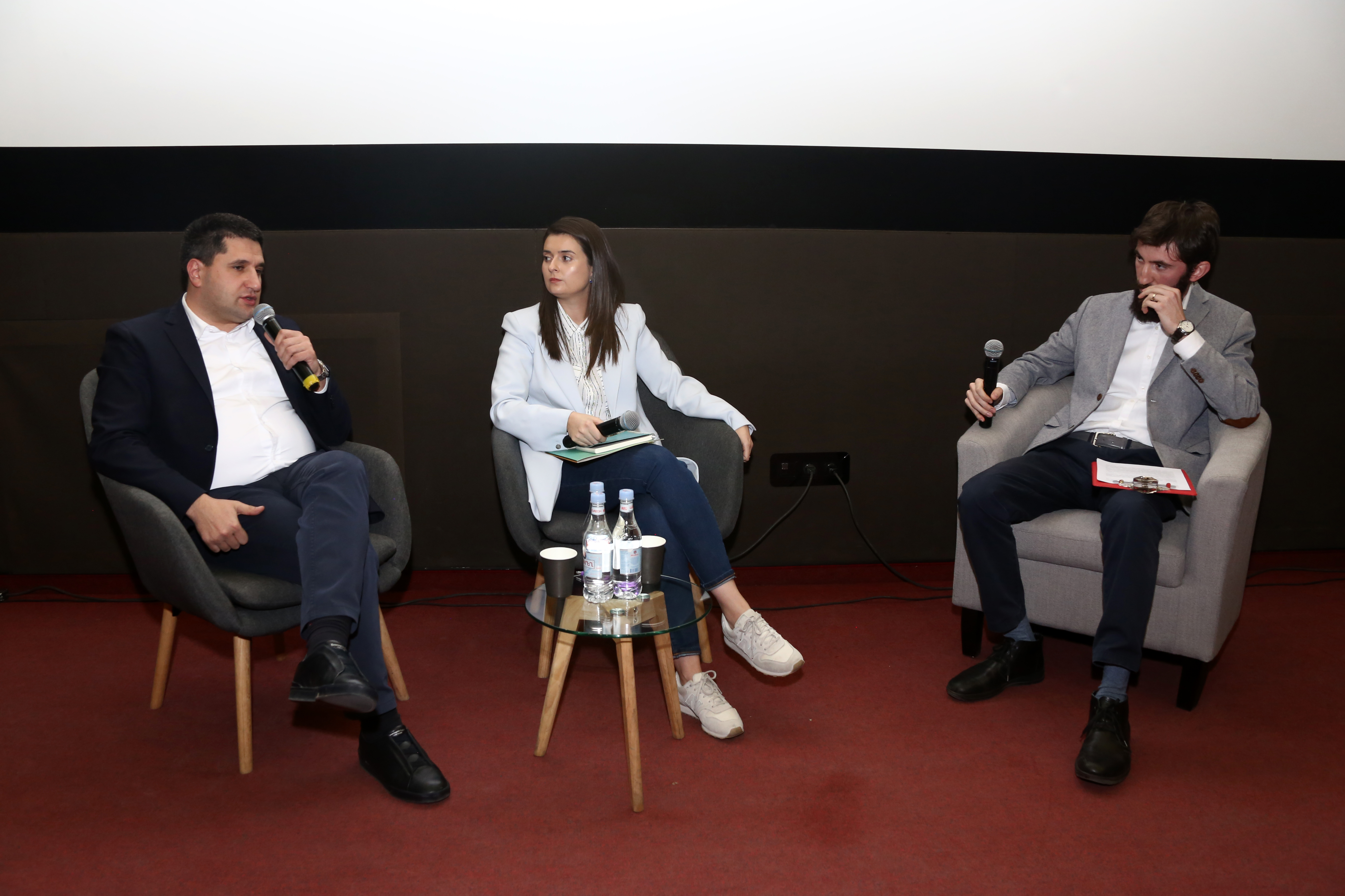 Ucom. Հայկ Եսայանի մասնակցությամբ տեղի ունեցավ «Տեխնոլոգիաները հանուն կրթության» քննարկումը