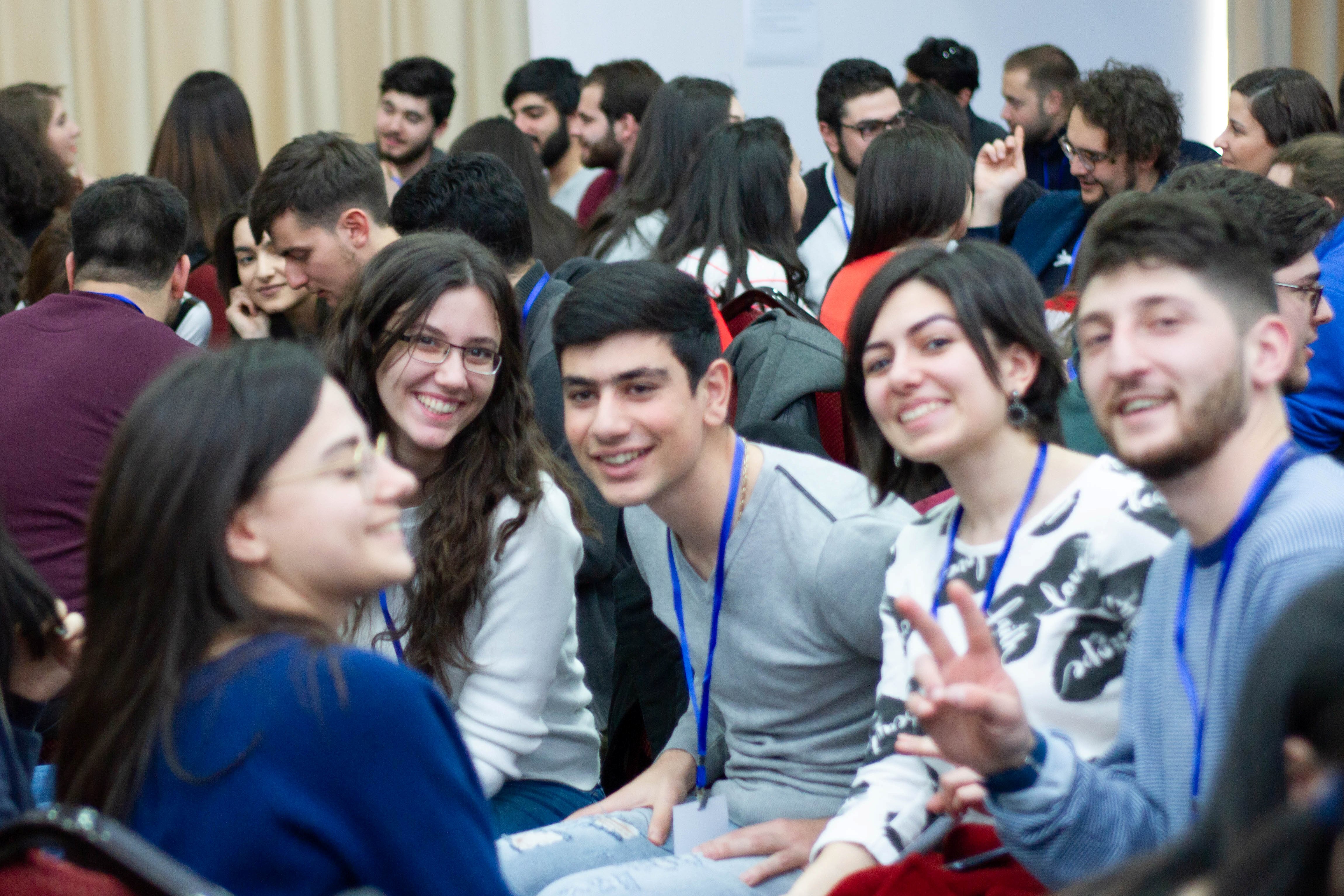 «ԱՅՍԵԿ-Հայաստան»-ը մեկնարկել է հայ երիտասարդների շրջանում առաջնորդությունը զարգացնելուն ուղղված եռօրյա սեմինար