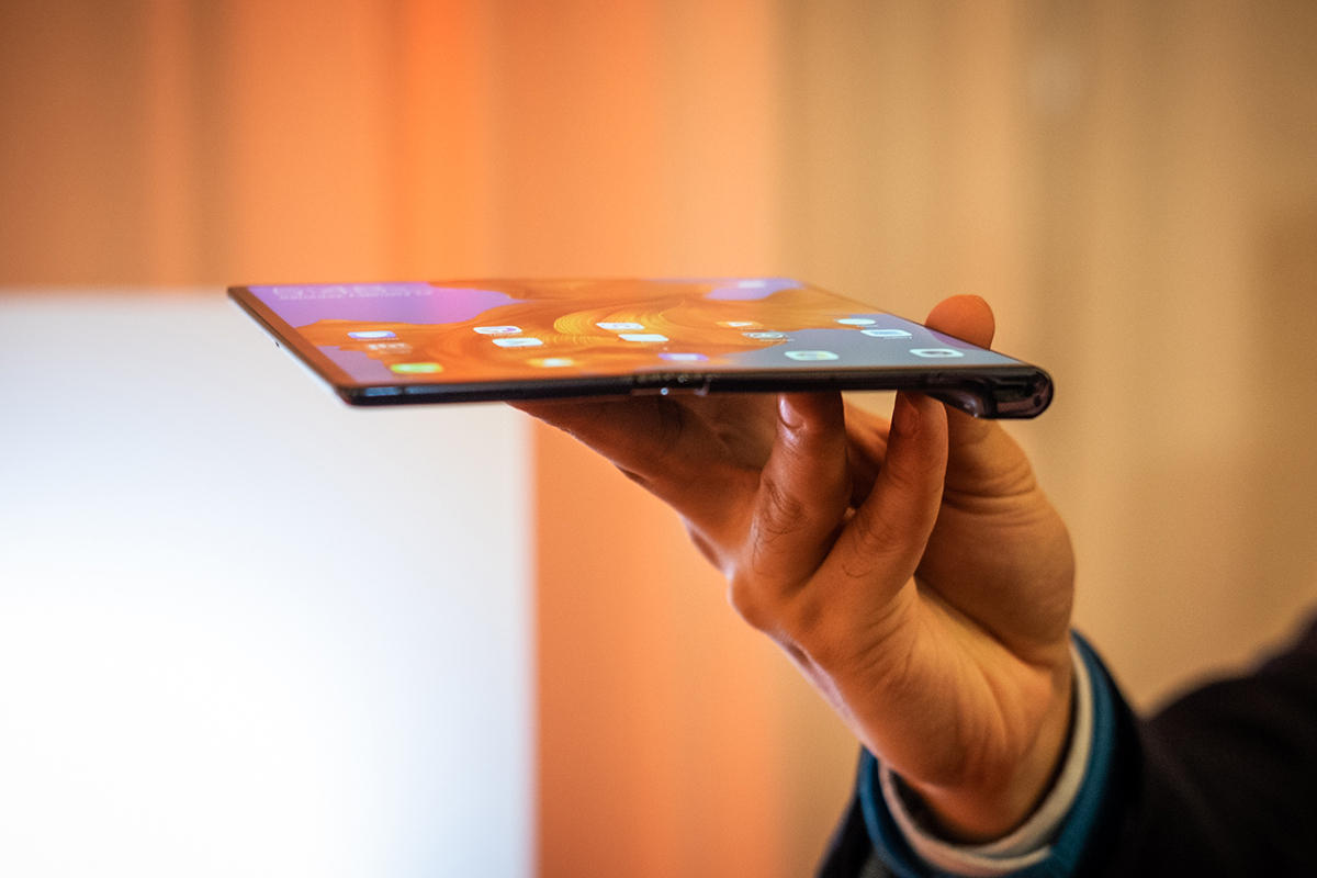 Huawei-ը ներկայացրել է Mate X ծալվող 5G սմարթֆոնը