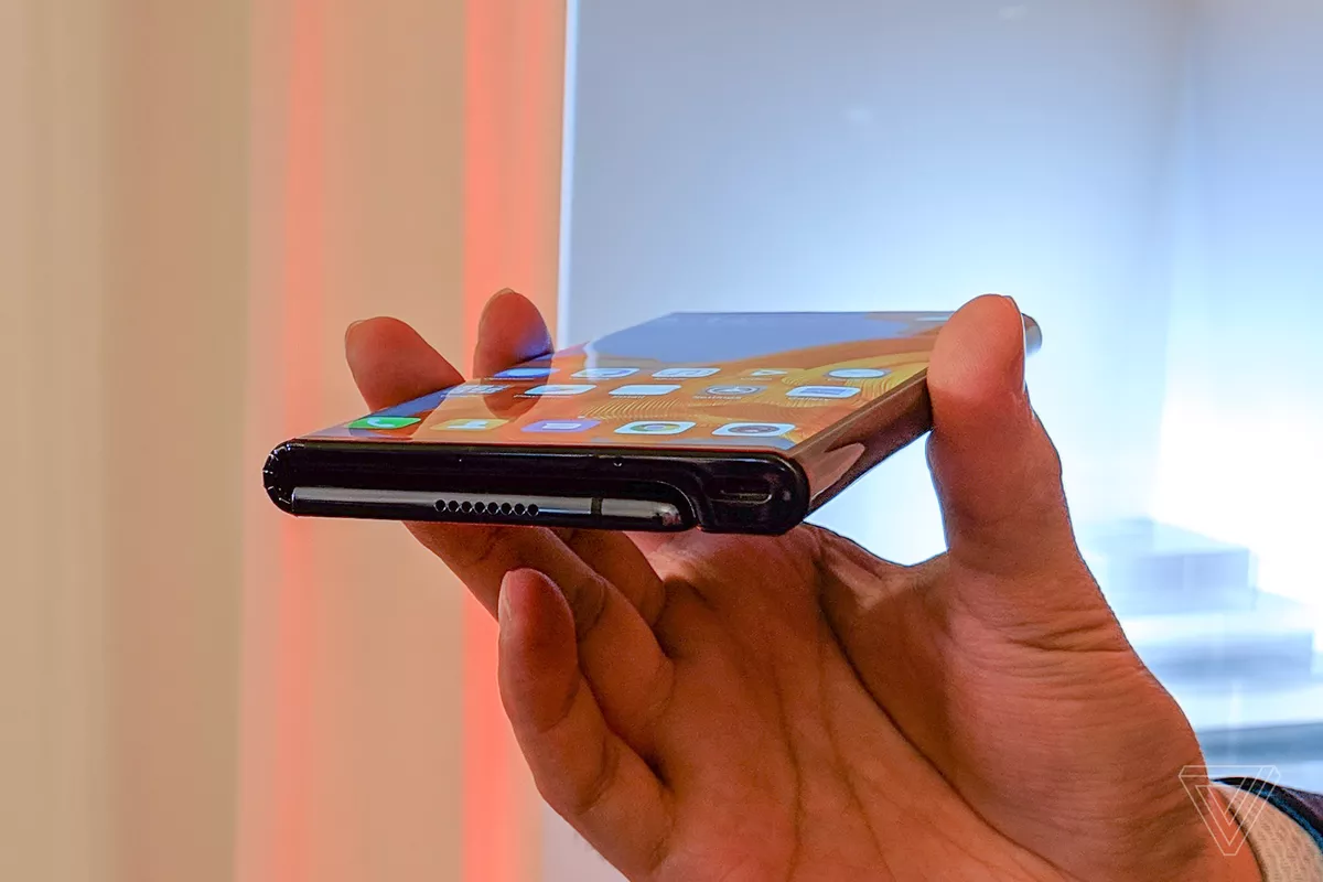 Huawei-ը ներկայացրել է Mate X ծալվող 5G սմարթֆոնը
