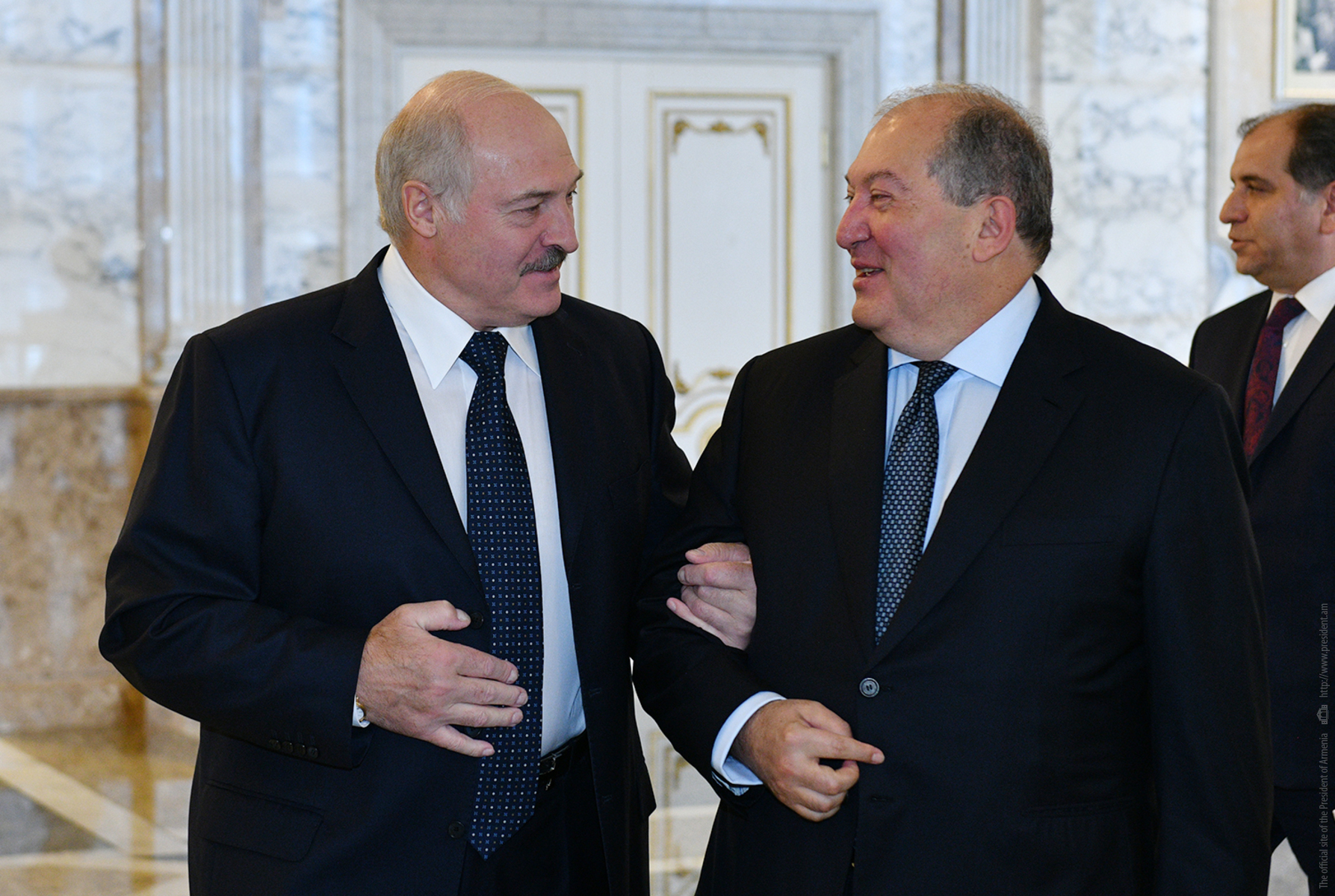 Մենք միշտ պատրաստ ենք ձեր առաջ բացելու դռները․ կայացել է Հայաստանի նախագահ Արմեն Սարգսյանի և Բելառուսի նախագահ Ալեքսանդր Լուկաշենկոյի հանդիպումը