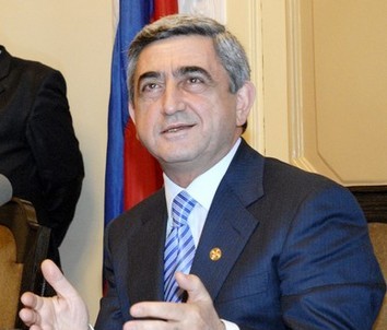 ՀԱՐԿԱՅԻՆԸ ԵՎ ՄԱՔՍԱՅԻՆԸ ՄԻԱՁՈՒԼՎԵՑԻՆ