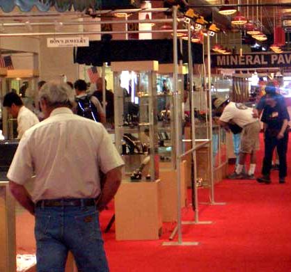 ՀԱՅԱՍՏԱՆՈՒՄ ՏԵՂԻ ԿՈՒՆԵՆԱ “EXPO RUSSIA” ՑՈՒՑԱՀԱՆԴԵՍ