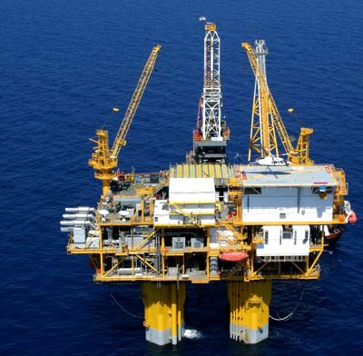 ՆԱՎԹԻ ԳՆԵՐԻ ԱՆԿՈՒՄԸ ՇԱՐՈՒՆԱԿՎՈՒՄ Է
