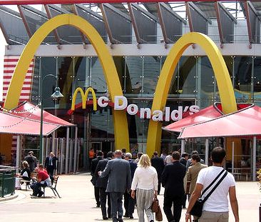 MCDONALD'S ՎԱՃԱՌՔՆԵՐԸ ՇԱՐՈՒՆԱԿՈՒՄ ԵՆ ԱՃԵԼ