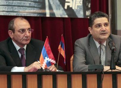 ՎԱՐՉԱՊԵՏ ՏԻԳՐԱՆ ՍԱՐԳՍՅԱՆԸ ՀԱՆԴԻՊԵԼ Է ԲԱԿՈ ՍԱՀԱԿՅԱՆԻ ՀԵՏ