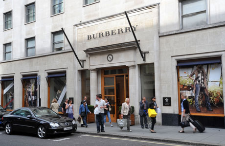 BURBERRY-Ի ՀԱՍՈՒՅԹՆ ԱՃԵԼ Է 4.5%-ՈՎ