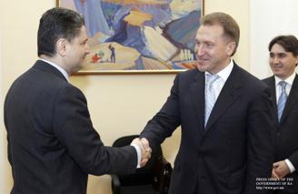 ՏԻԳՐԱՆ ՍԱՐԳՍՅԱՆՆ ԸՆԴՈՒՆԵԼ Է ՌԴ ՓՈԽՎԱՐՉԱՊԵՏ ԻԳՈՐ ՇՈՒՎԱԼՈՎԻՆ