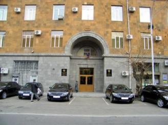 ՀԱՆԴԻՊՈՒՄ ԱՌԱՆՑ ՓՈՂԿԱՊՆԵՐԻ. ԽՈՇՈՐ ԳՈՐԾԱՐԱՐՆԵՐԸ ՀԱՆԴԻՊԵԼ ԵՆ ՊԵԿ-Ի ՂԵԿԱՎԱՐՈՒԹՅԱՆ ՀԵՏ