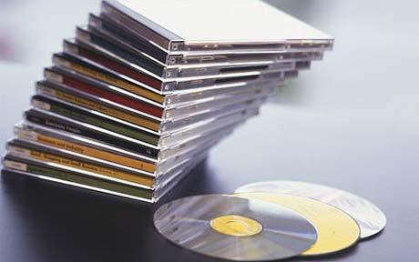 ՇՈՒԿԱՆ ՄԱՔՐՎՈՒՄ Է «ՊԻՐԱՏԱԿԱՆ» ԱՐՏԱԴՐԱՆՔԻՑ. ՓԱԿՎՈՒՄ ԵՆ CD-ՆԵՐԻ ԵՎ DVD-ՆԵՐԻ ԽԱՆՈՒԹՆԵՐԸ