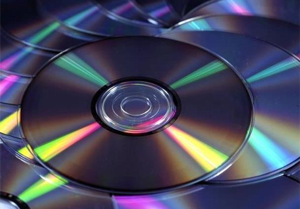 ԿԱՌԱՎԱՐՈՒԹՅՈՒՆԸ ԹՈՒՅԼԱՏՐԵԼ Է ԻՐԱՑՆԵԼ ԱՆՕՐԻՆԱԿԱՆ CD-ՆԵՐՆ ՈՒ DVD-ՆԵՐԸ
