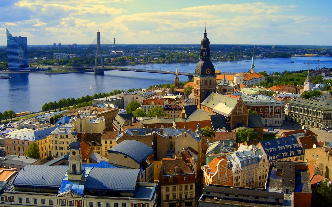 Լատվիան պաշտոնապես դարձավ Եվրոգոտու 18-րդ անդամ-երկիրը