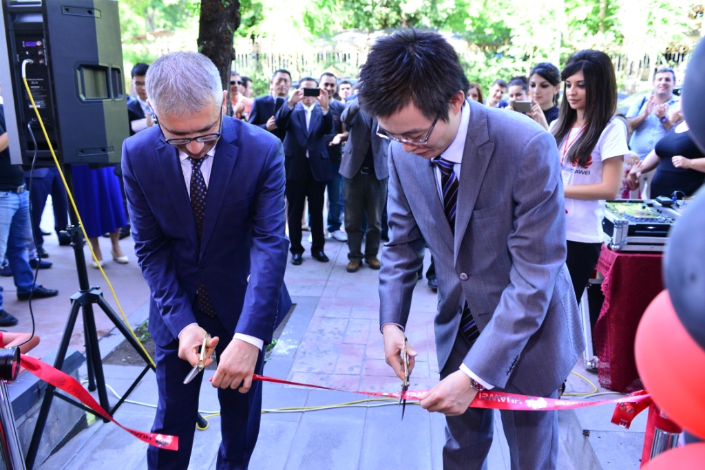 Huawei առաջին խանութն է բացվել Հայաստանում