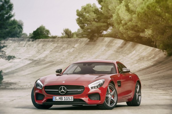 Mercedes-ը ներկայացրել է իր պատմության մեջ ամենագեղեցիկ մեքենան՝ AMG GT