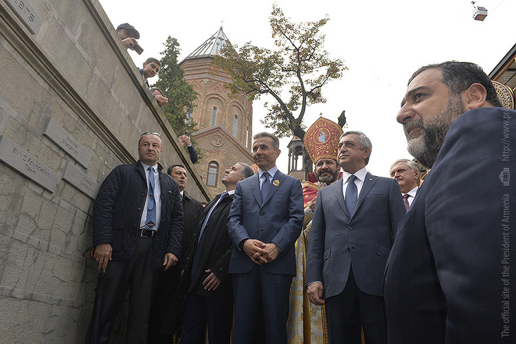 Նախագահը ներկա է գտնվել Թբիլիսիի հայկական Սուրբ Գեվորգ առաջնորդանիստ եկեղեցու վերաօծման արարողությանը
