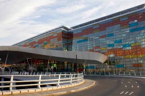 «Արմենիա միջազգային օդանավակայանները» 160 մլն դոլար կներգրավի Կրեդիտ Սվիսից