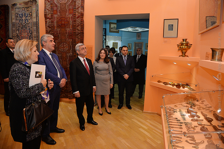 Նախագահ Սերժ Սարգսյանն այսօր այցելել է Եղիշե Չարենցի անվան գրականության և արվեստի թանգարան և Հայաստանի ազգային պատկերասրահ: