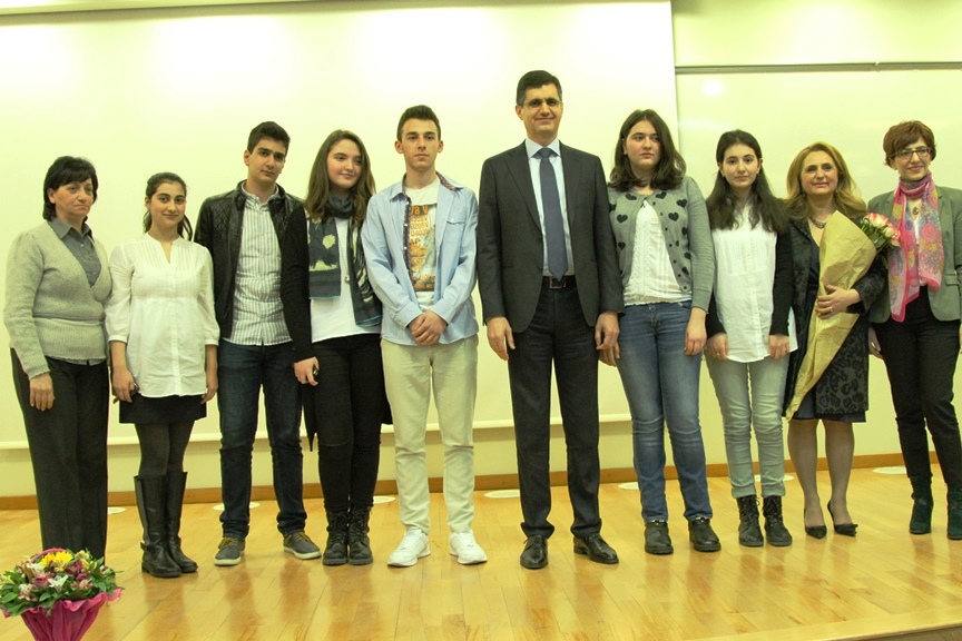 ՎիվաՍել-ՄՏՍ-ը և «Հայաստանի պատանեկան նվաճումները» խրախուսում են աշակերտական հասարակական կազմակերպություններին
