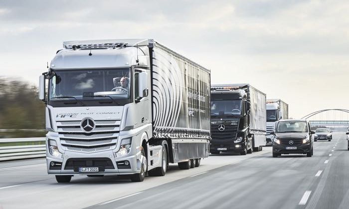Mercedes-Benz-ն իրական պայմաններում փորձարկում է առանց վարորդ երթևեկող բեռնատարները