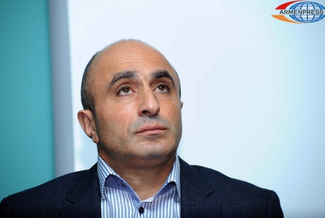 Արթուր Պետրոսյան. Հայաստանի հավաքականը շանսեր ունի Չեռնոգորիայի դեմ խաղում