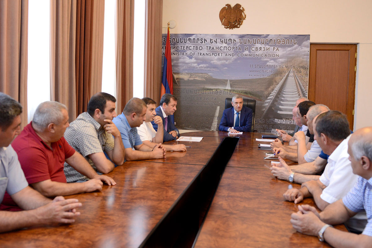 Վահան Մարտիրոսյանն ընդունել է հայաստանյան բեռնափոխադրող մի շարք ընկերությունների ներկայացուցիչների