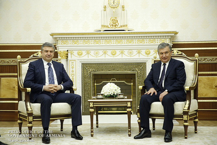 Կարեն Կարապետյանը հանդիպել է Ուզբեկստանի նախագահի հետ