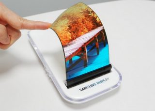 Samsung-ը ճկվող էկրանով սմարթֆոն է ցուցադրել