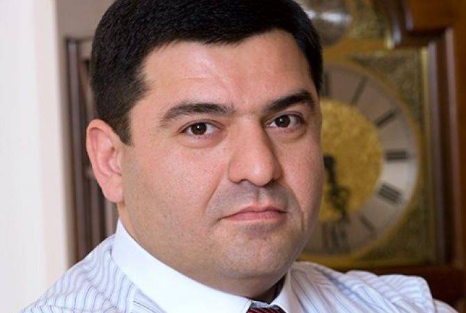 ՍԱՍ սուպերմարկետների սեփականատեր Արտակ Սարգսյանը դուրս եկավ ՀՀԿ-ից