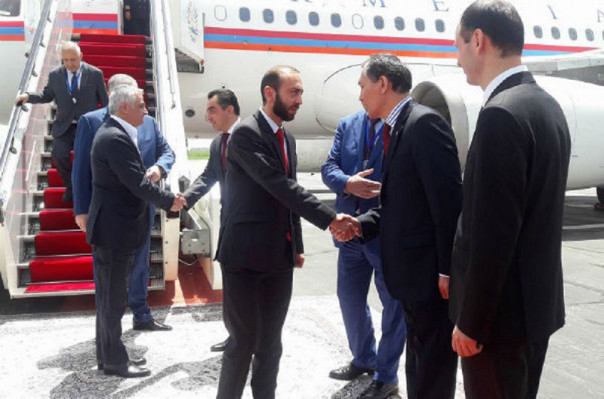Հրապարակ. Արարատ Միրզոյանի՝ վարչապետի ինքնաթիռով Դուշանբե մեկնելը 20 միլիոն դրամ է նստում բյուջեի վրա