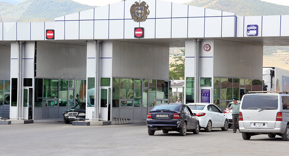 Նոր օրենք՝ Վրաստանի սահմանը իրենց վրա չգրանցված մեքենաներով հատել ցանկացող վարորդների համար