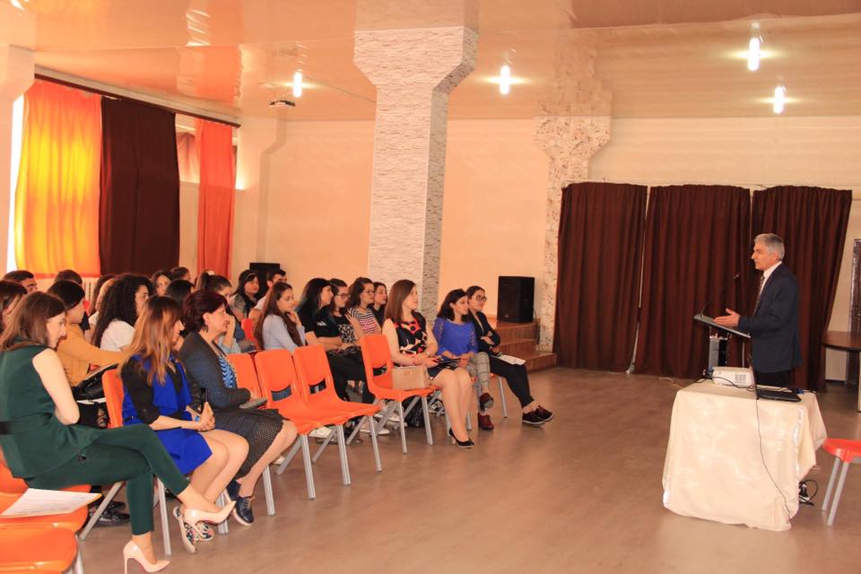 Beeline-ի և Հայաստանի Գործատուների հանրապետական միության աջակցությամբ երիտասարդներն այցելում են Հայաստանում գործող կազմակերպություններ