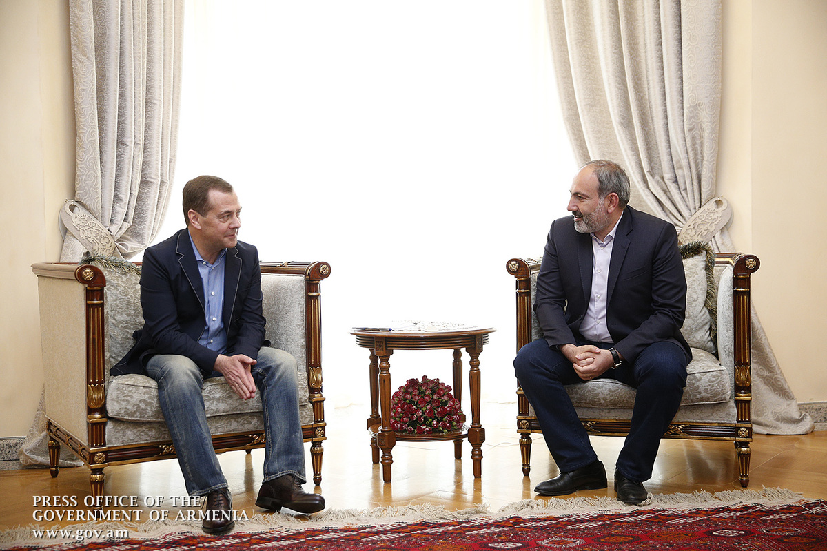 Տեղի է ունեցել վարչապետ Նիկոլ Փաշինյանի և ՌԴ կառավարության ղեկավար Դմիտրի Մեդվեդևի հանդիպումը