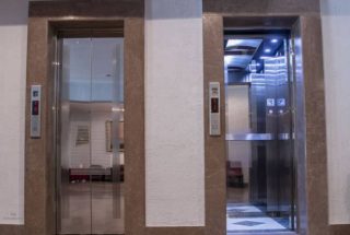 Երևանի քաղաքապետարանը վերելակների նոր խմբաքանակ ձեռք բերելու մրցույթ է հայտարարում