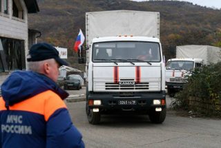 ՌԴ ԱԻՆ հումանիտար օգնության հերթական ավտոշարասյունն ուղևորվել է Արցախ